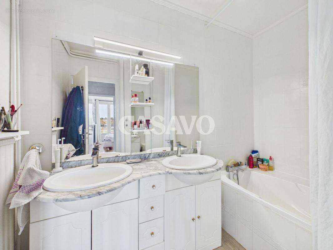 Appartement à SAINT-OUEN-L'AUMONE