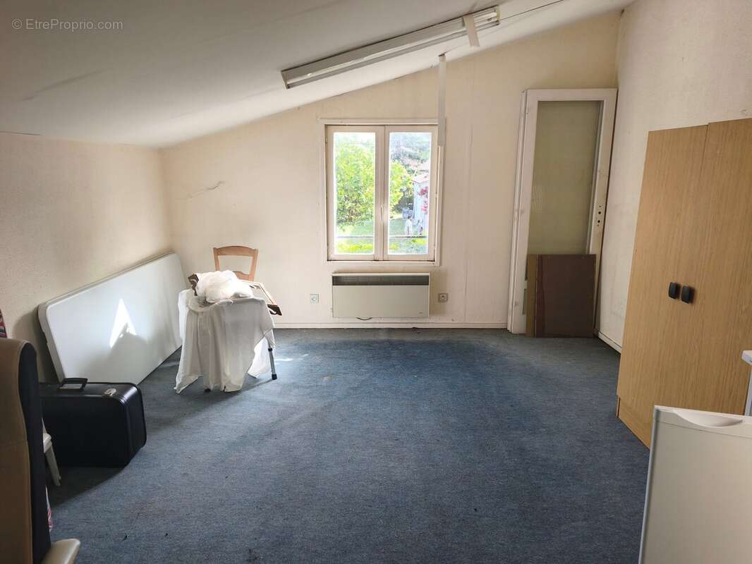 Autre à ANGOULEME