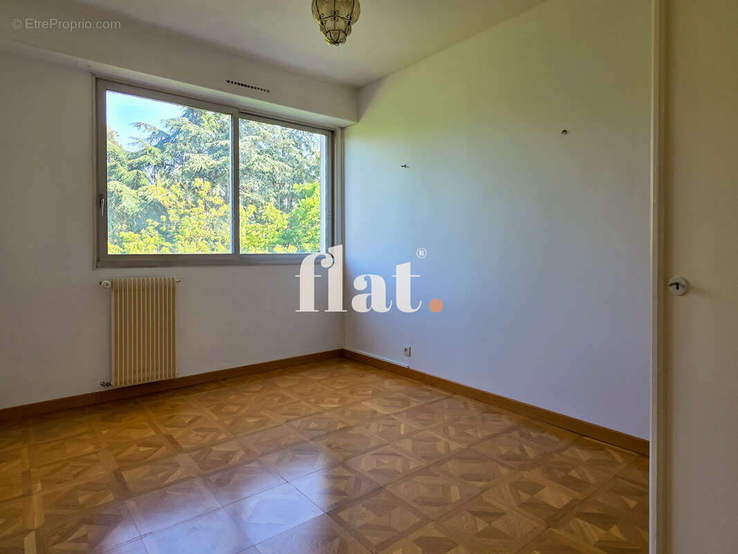 Appartement à SAINT-SEBASTIEN-SUR-LOIRE
