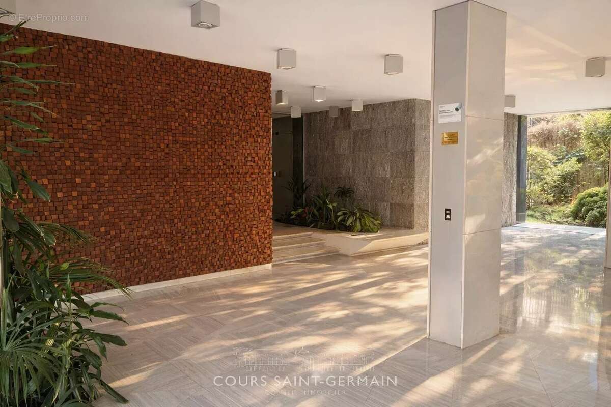 Appartement à PARIS-6E