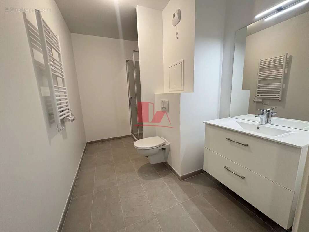 Appartement à ISSY-LES-MOULINEAUX