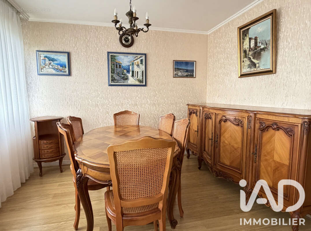 Photo 3 - Appartement à MARCQ-EN-BAROEUL
