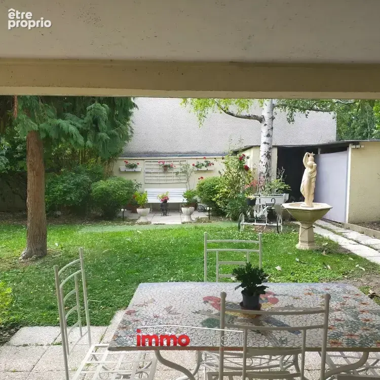 Beau pavillon sur 3 niveaux dans quartier recherché - photo 12