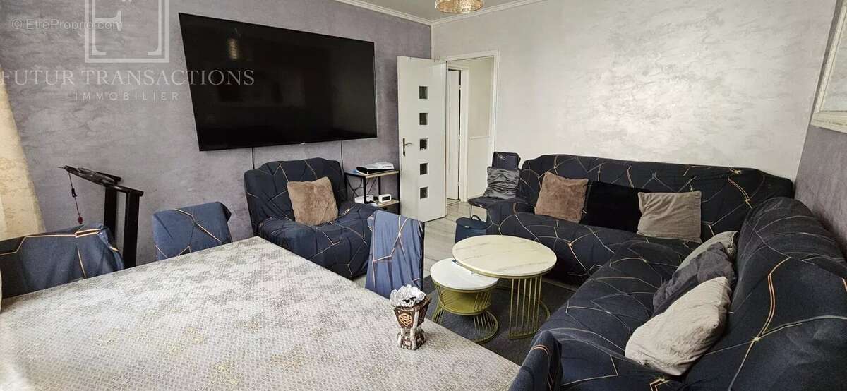 Appartement à COLOMBES