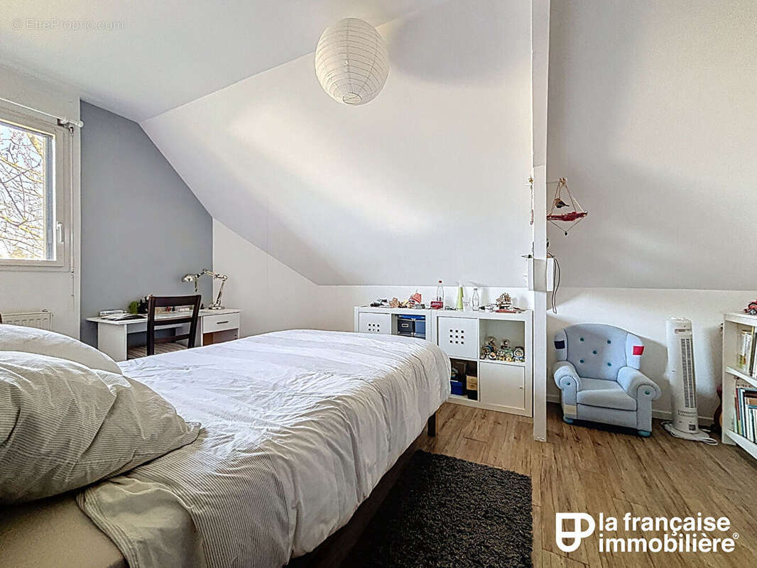 A VENDRE - Domaine Cicé Blossac - propriété 7 pièces - photo 11