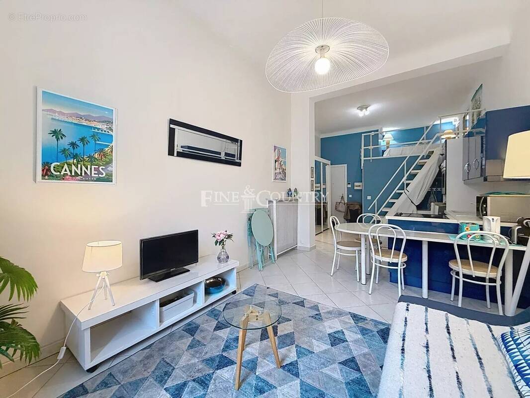 Appartement à CANNES