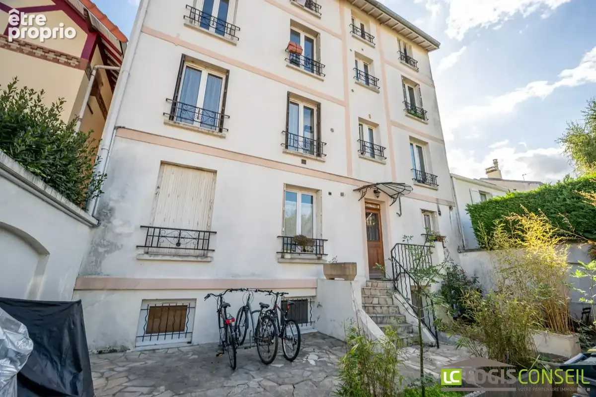 Appartement 2 pièces 30 m² à vendre à Chatenay-Malabry (92290) - photo 1
