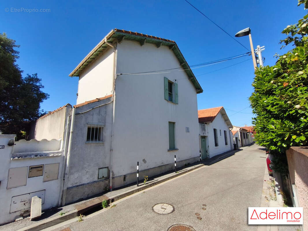 Maison 66 m² à Nimes  - photo 8