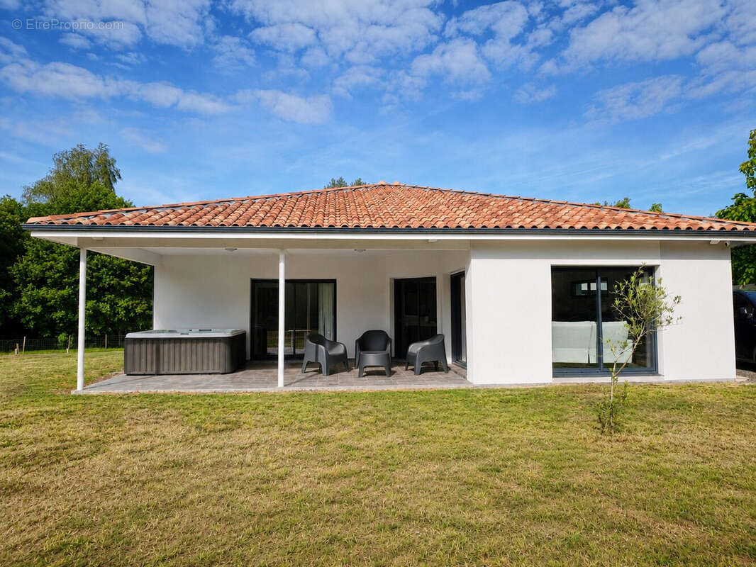 Maison 116 m² à Benesse-Maremne  - photo 2