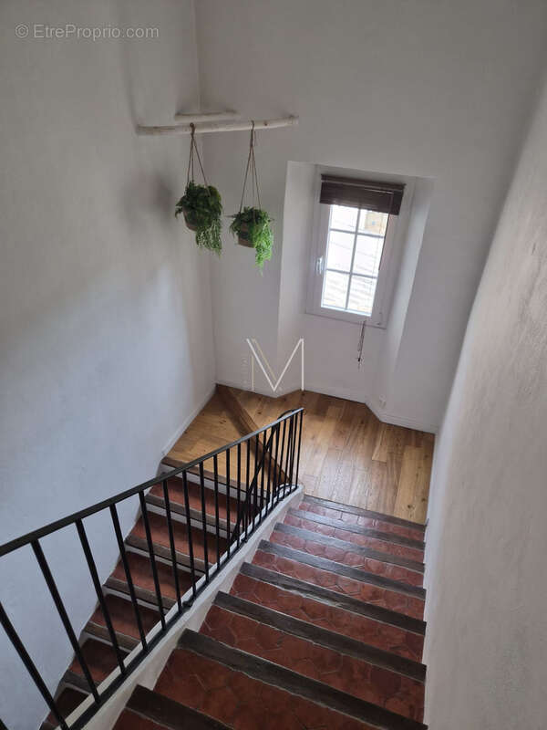 Maison à PLAN-DE-LA-TOUR