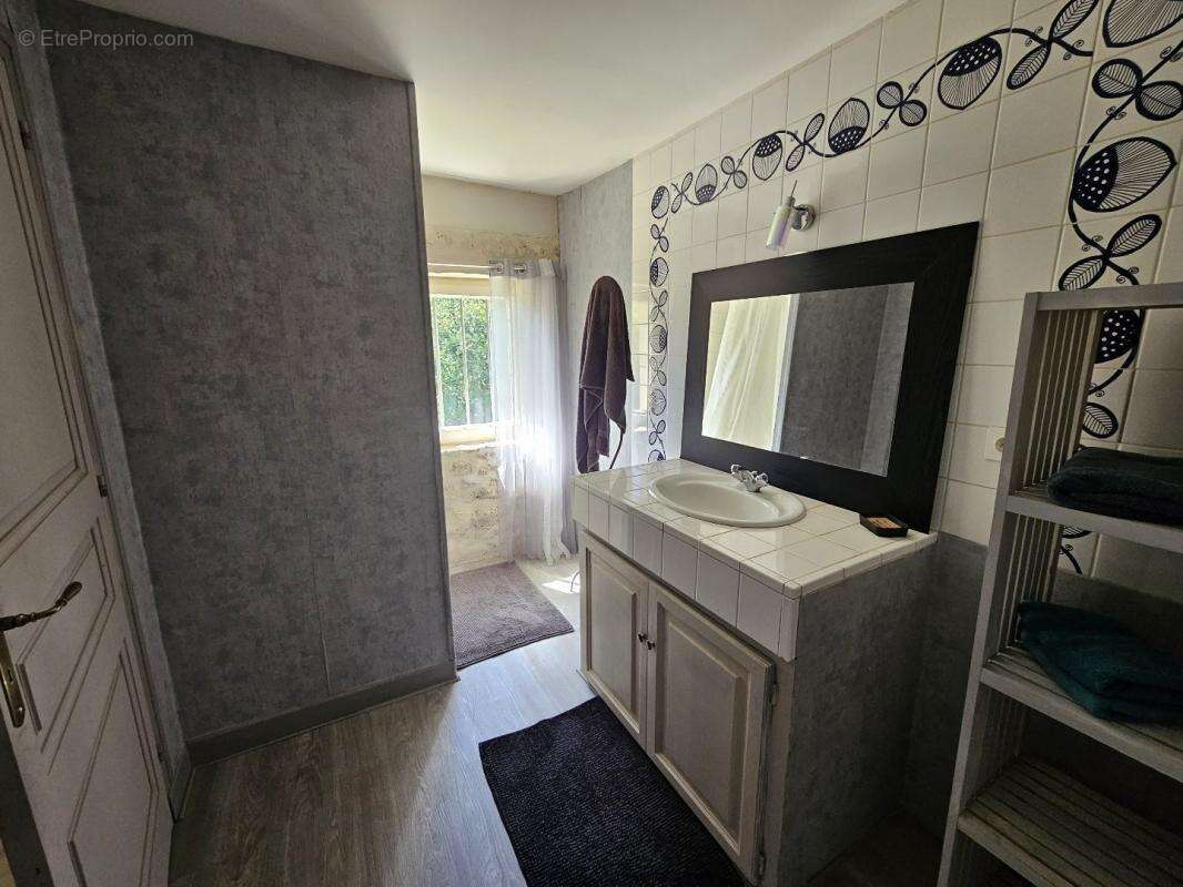 Maison à SEMPESSERRE