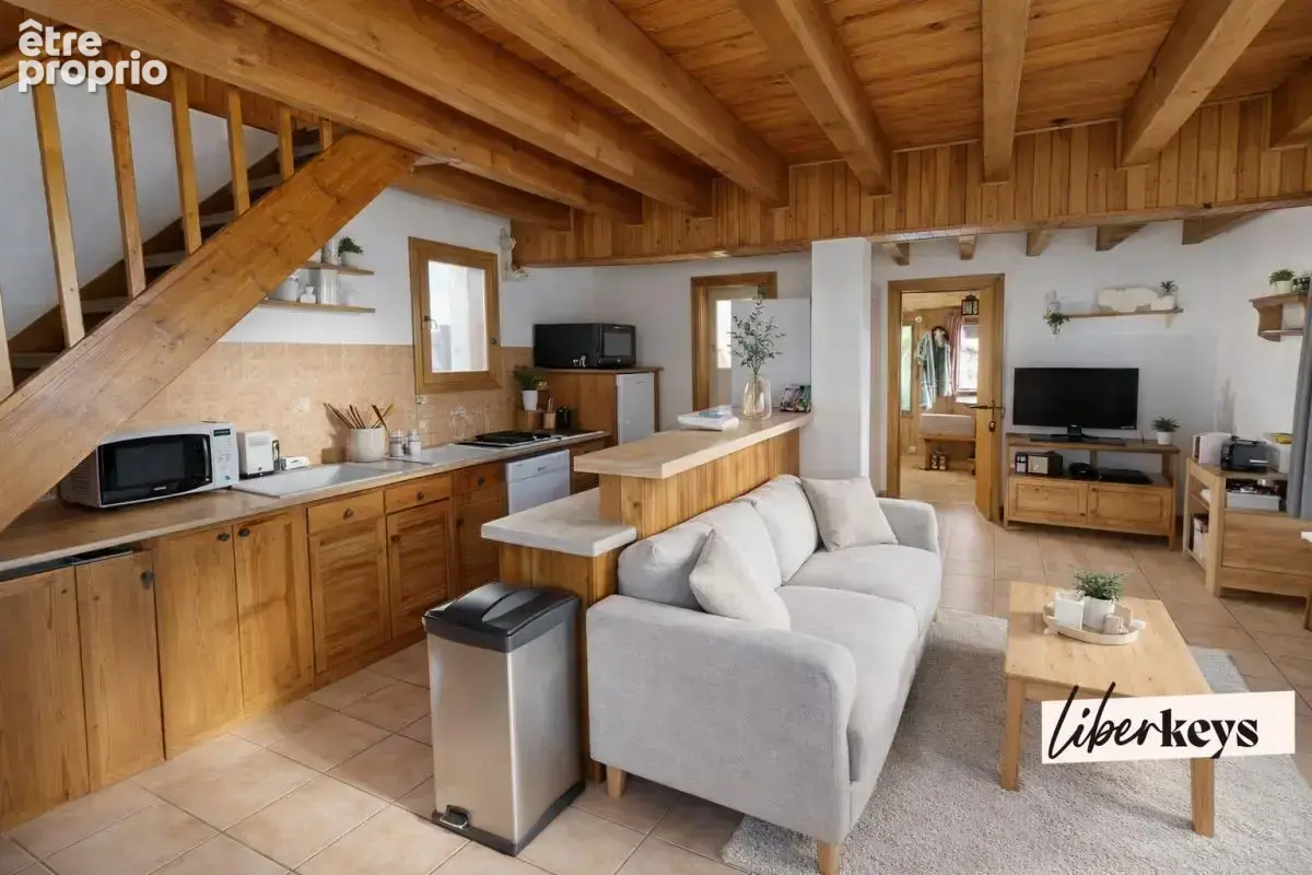 Chalet 79m² Allos - Vue imprenable sur le Seignus - Clé en main - photo 2