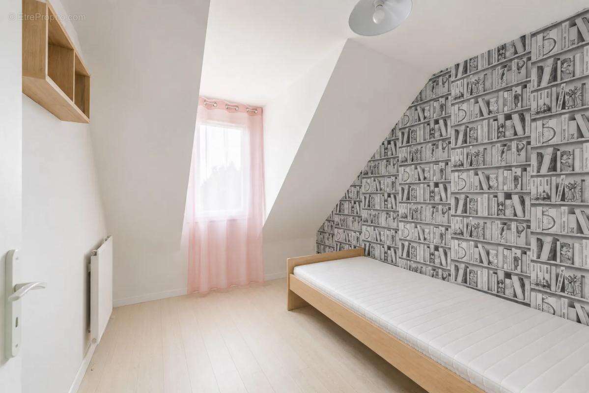 Lescherolles (77320) – maison familiale 120m2 avec sous-sol total sur 1 190 m² de terrain – fort potentiel après travaux - photo 11
