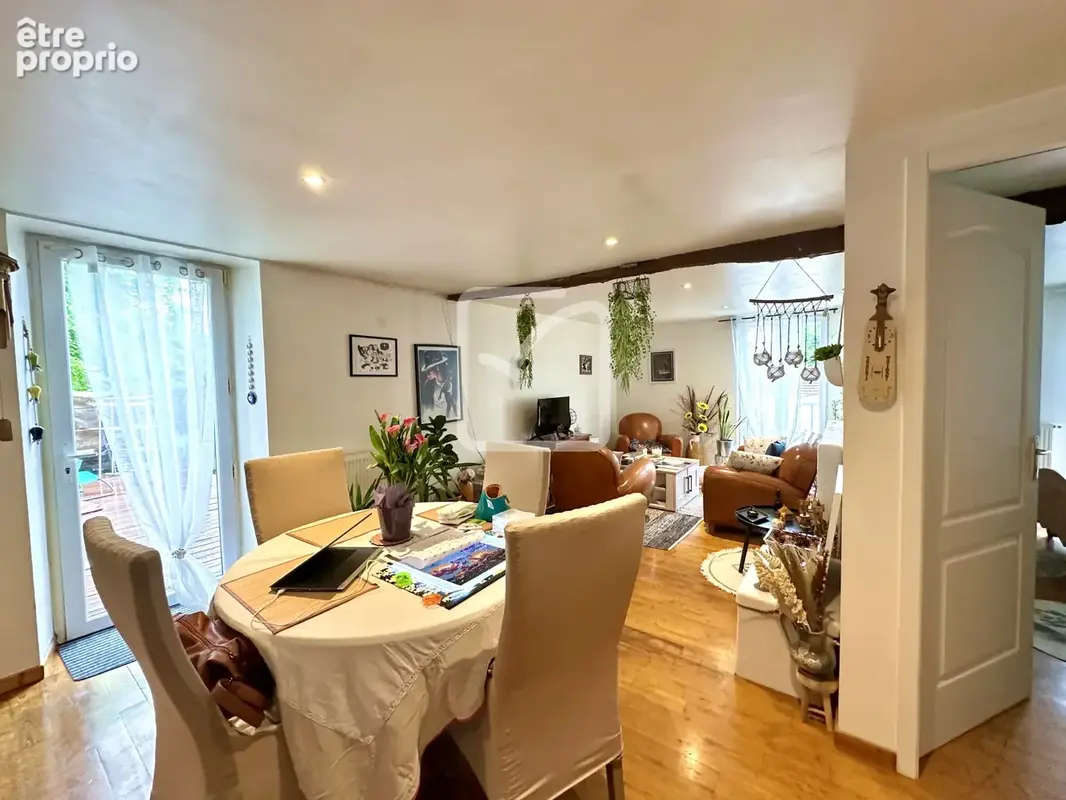 Appartement à SARLAT-LA-CANEDA