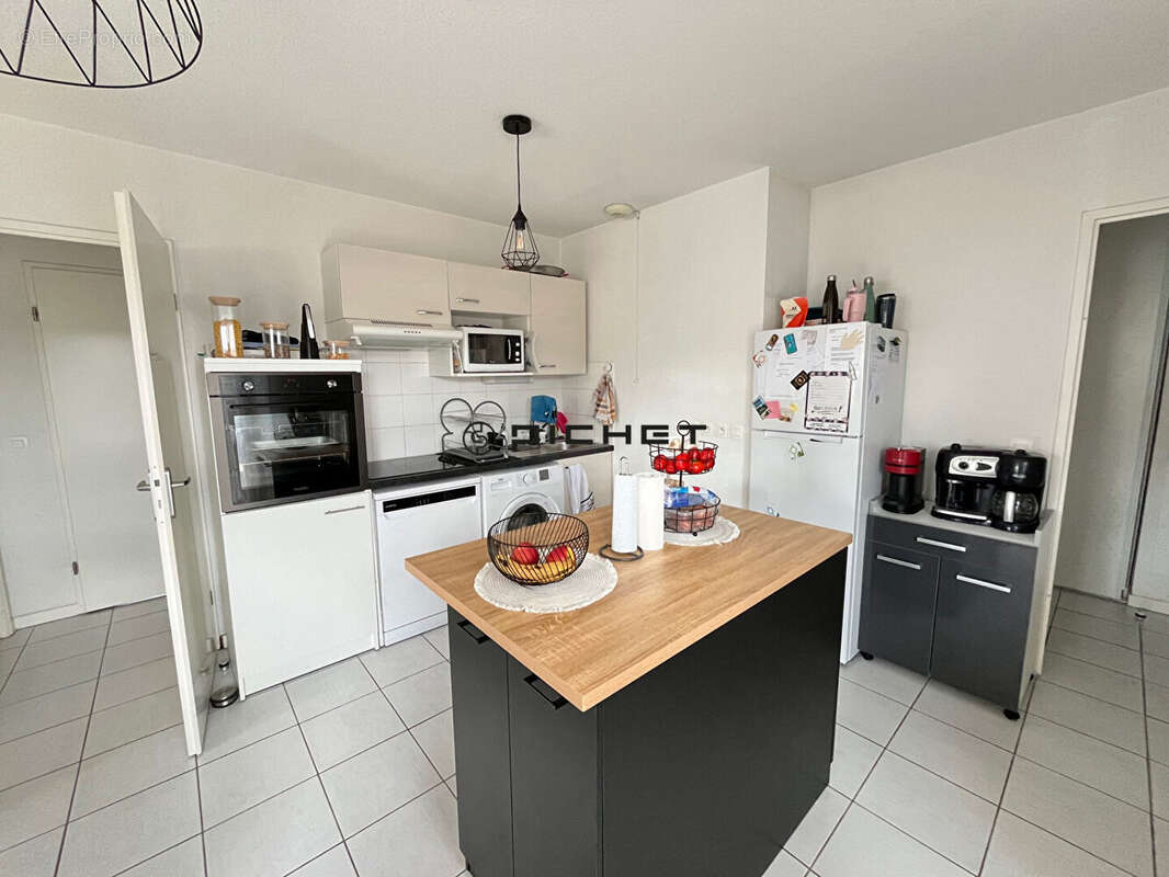 Appartement à SAINT-JEAN-D&#039;ILLAC