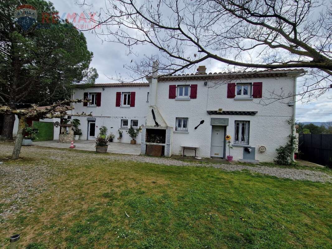 Commerce à MARSEILLETTE