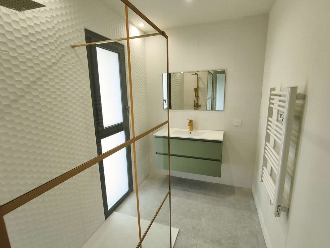 Appartement à L'ISLE-JOURDAIN