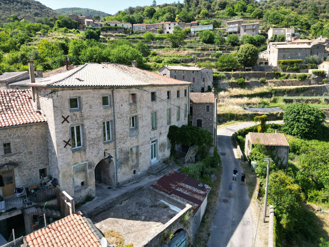 Maison à SAINT-ANDRE-DE-MAJENCOULES