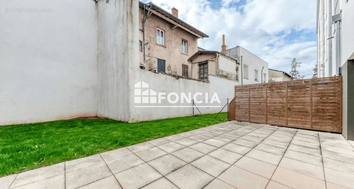 Appartement à SAINT-FONS
