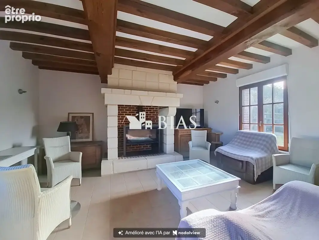 Maison 5 pièces 137 m² à vendre à Pont-L'eveque (14130) - photo 2