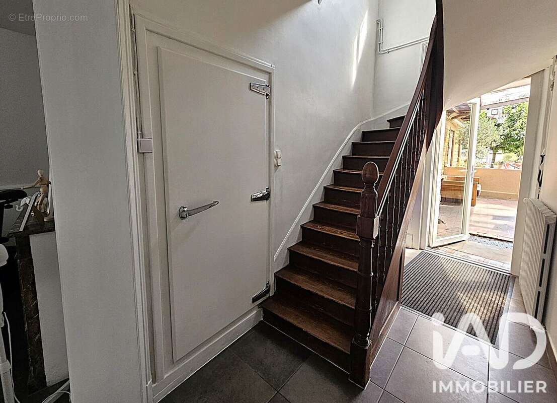 Maison 172 m² à Conches-En-Ouche  - photo 6
