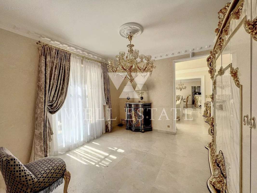 Maison à SAINT-RAPHAEL