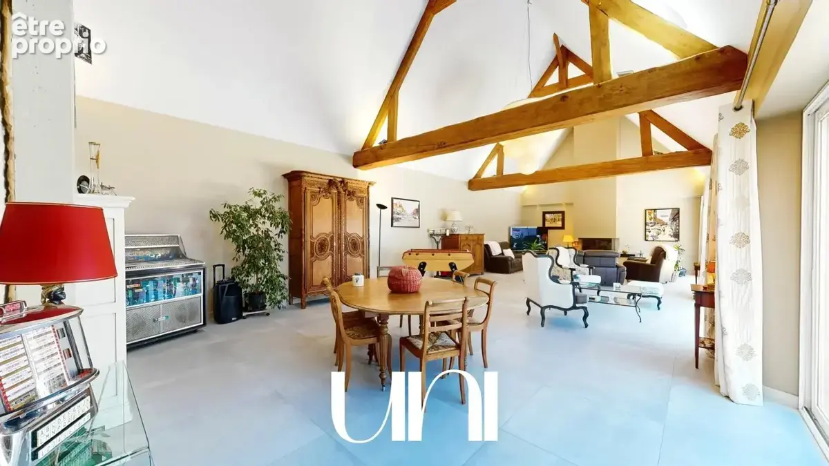 Maison 7 pièces de 280 m2 avec dépendance - CREULLY - photo 8