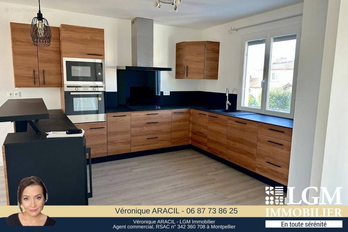 Appartement à MAUGUIO