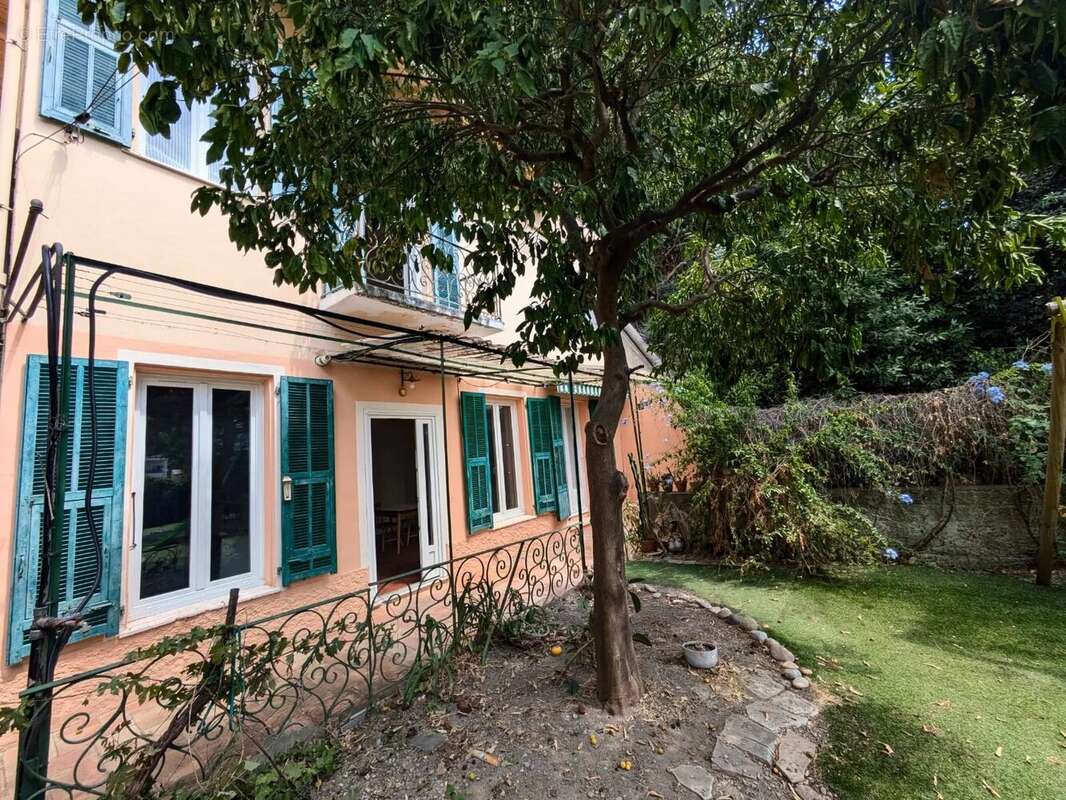 Mi-Madeleine, maison niçoise à rénover avec jardin - photo 20