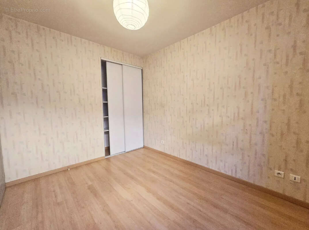 Appartement à ANSE