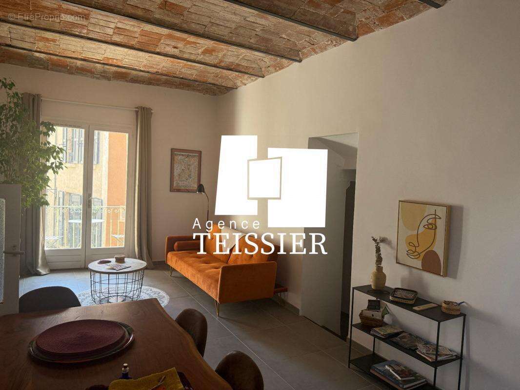 Appartement à LES VANS