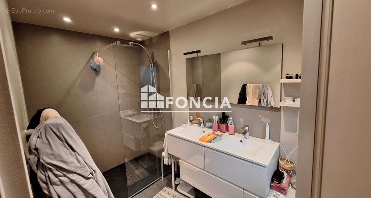 Maison à CHARTRES-DE-BRETAGNE