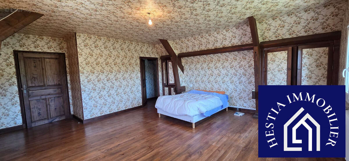 Maison 210 m² à Saint-Remy  - photo 6