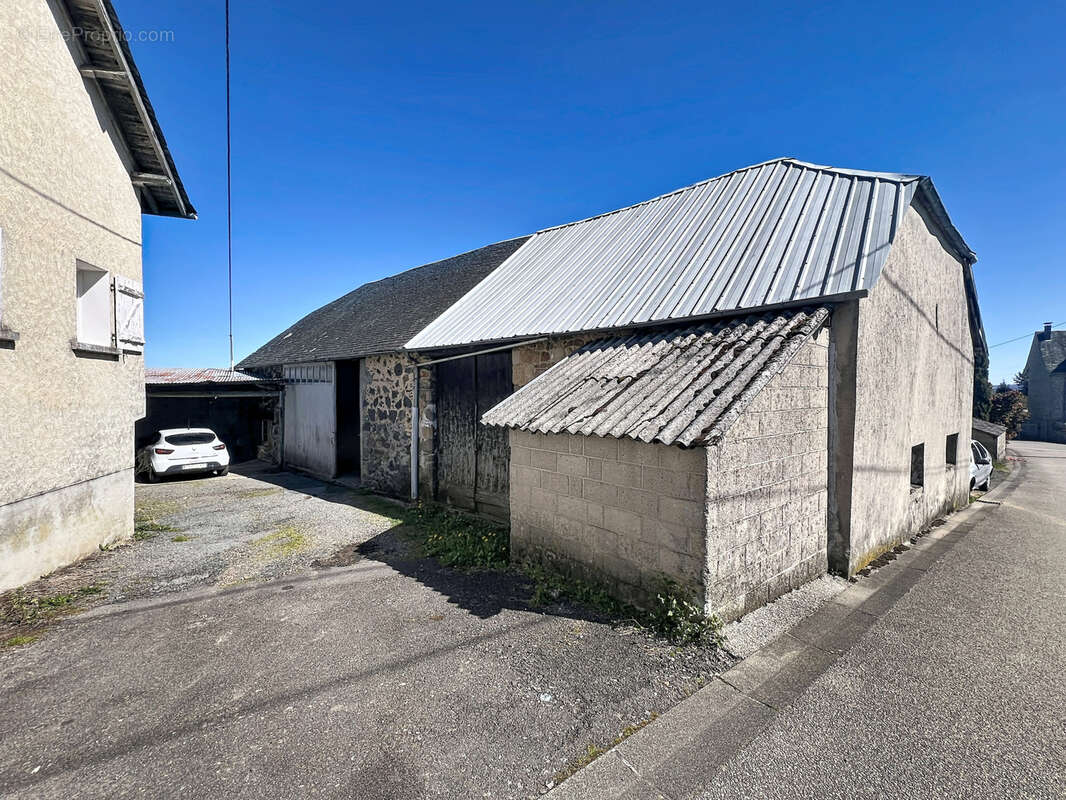 Maison à SAINTE-FEREOLE