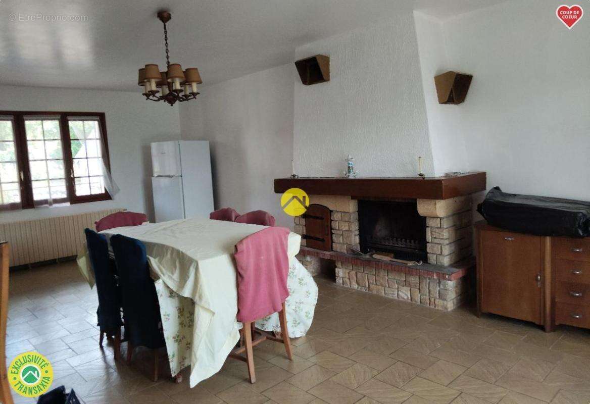 Maison à SAINT-AMAND-MONTROND