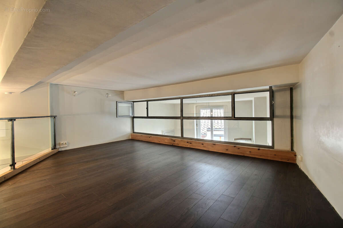 Appartement à LYON-9E
