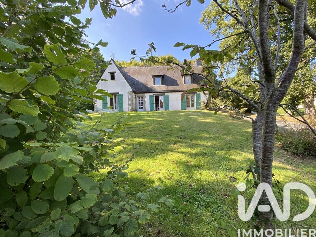 Photo 1 - Maison à GUILLAC