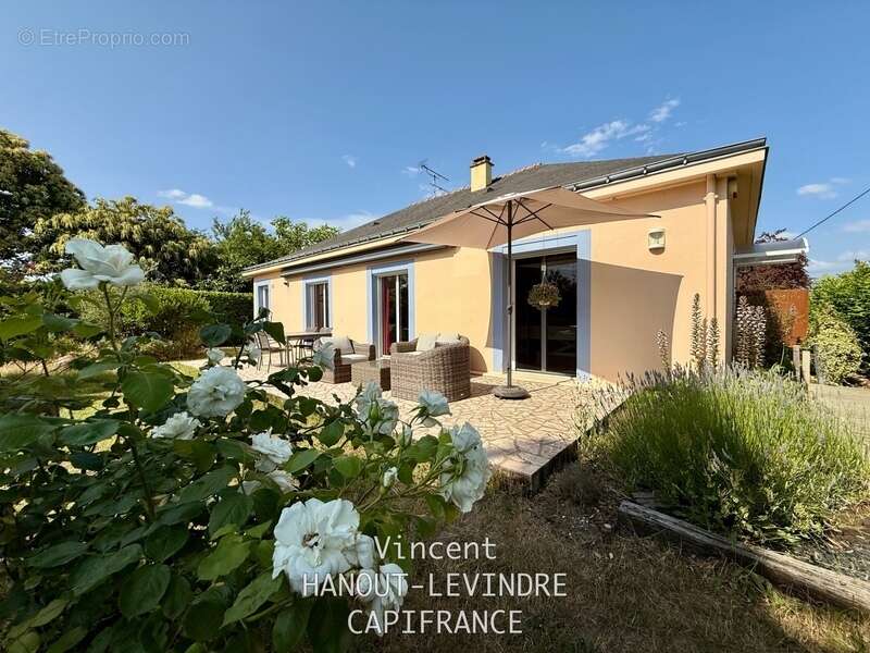 Maison à ECOUFLANT
