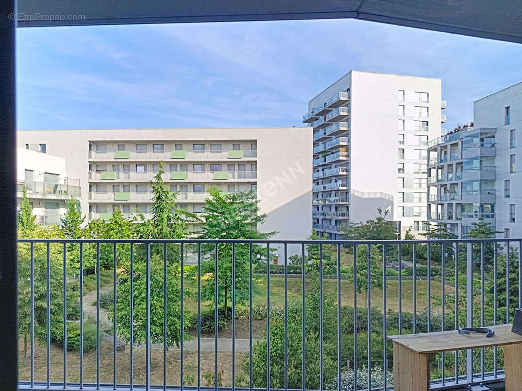A vendre appartement 3 pièces 56.3 m2 -  dans résidence sénior Ile de Nantes avec parking - photo 2