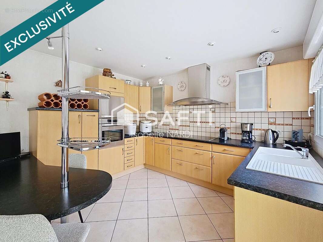 Maison 176 m² à Argancy  - photo 6