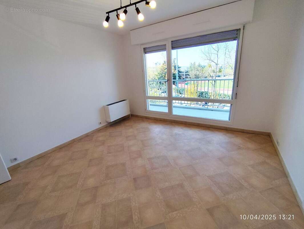 Appartement à PONTOISE