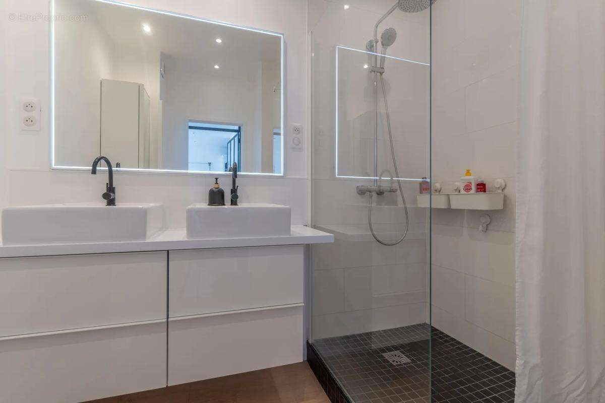 Appartement à GARCHES