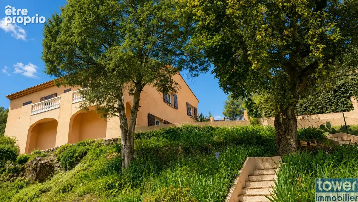 Maison à FREJUS