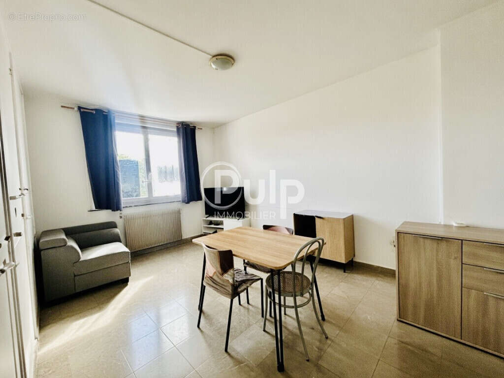 Immeuble de rapport à deux pas de la gare de Douai - photo 2