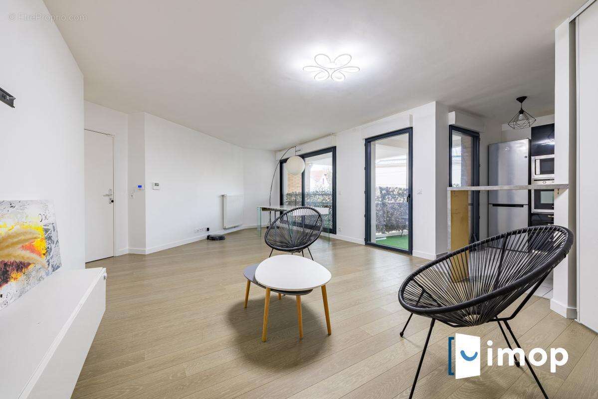 Appartement à CHATILLON
