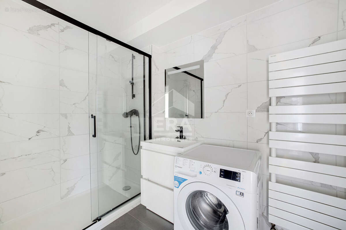 Appartement à PARIS-12E