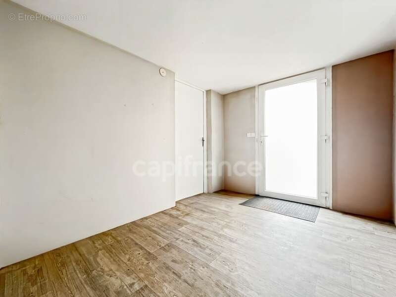 Maison à CHEVIGNY-SAINT-SAUVEUR