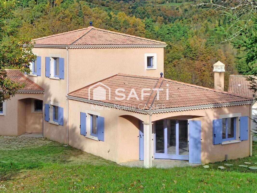 Maison 147 m² à Gilhoc-Sur-Ormeze  - photo 5
