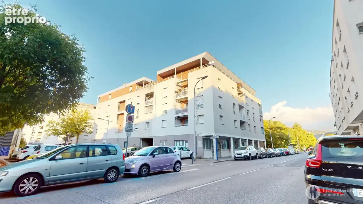 T3 dernier étage avec terrasse Saint Martin d'Hères - photo 10