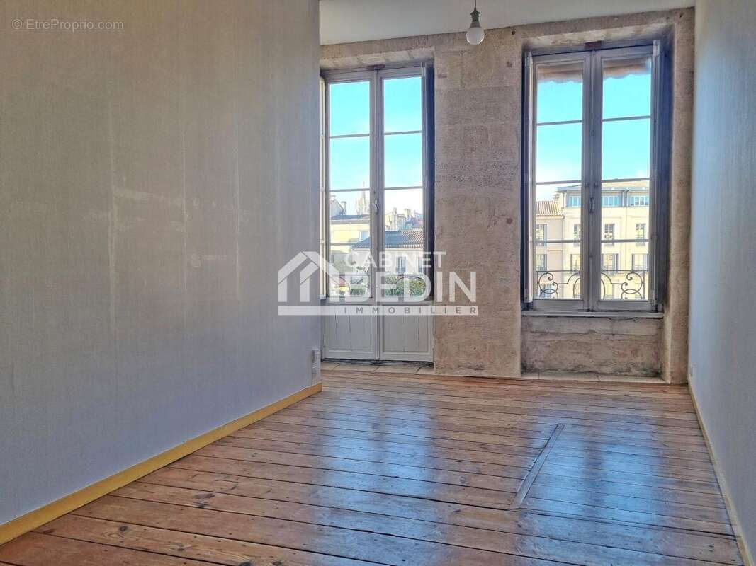 Appartement à BORDEAUX